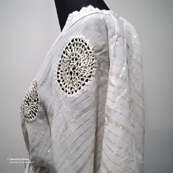 Gypsie Blu Boho Cream Crochet Kimono Swimsuit Coverup Gold Metallic Thread OS - Picture 6 of 8